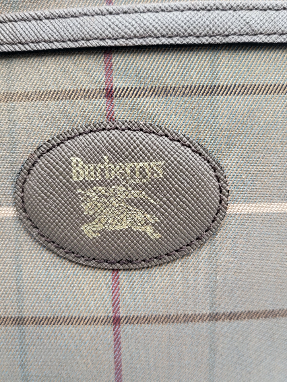 Burberrys Nova Check Canvas Olive Plaid Travel Toiletry Bag, Authentic. - Picture 6 of 15